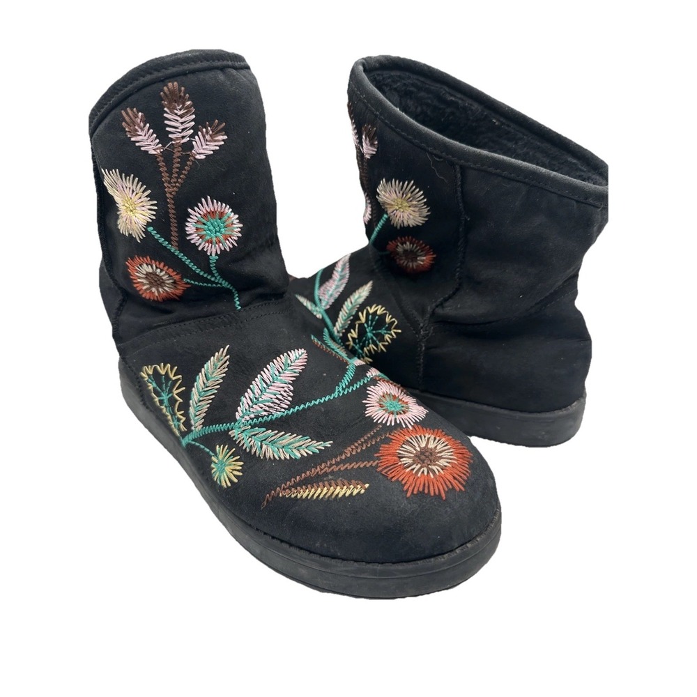 Indigo Rd Faux Fur Lined Floral Embroidered Boots‎ J-was Vibes Size 9